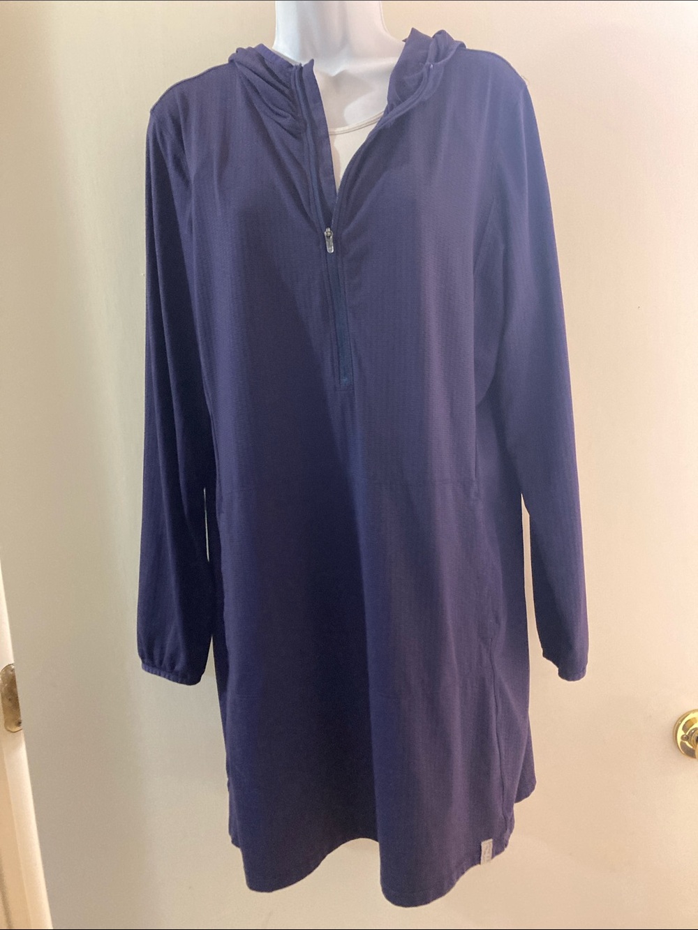 NWOT LLBEAN SWIM COVERUP, size large/regular.